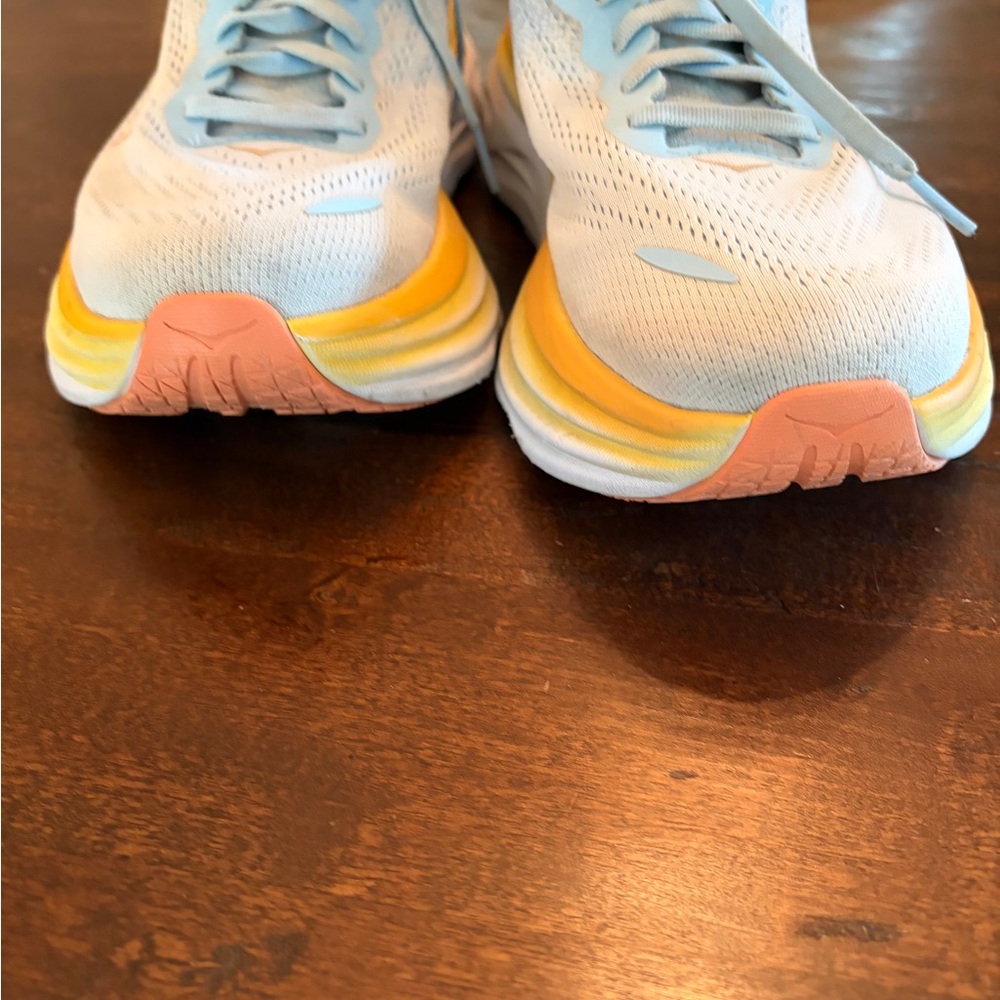 Hoka Bondi 8 size 8.5 WIDE-Light Gray with Yellow Midsole and Coral Accents - Picture 9 of 9